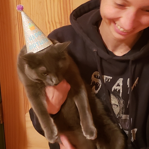 Meet your Posher, Angela - Picture 10 of 16